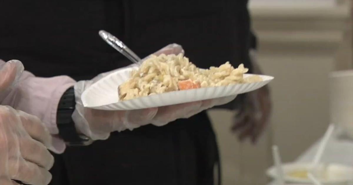 Haircuts and Hot Meals: How two local men help others at the Ripple Community Center | Allentown Area