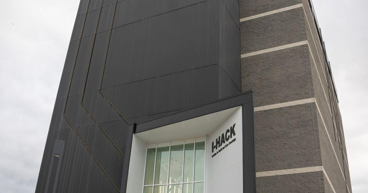 Gannon Receives Federal Funding for Biomedical Laboratories | State