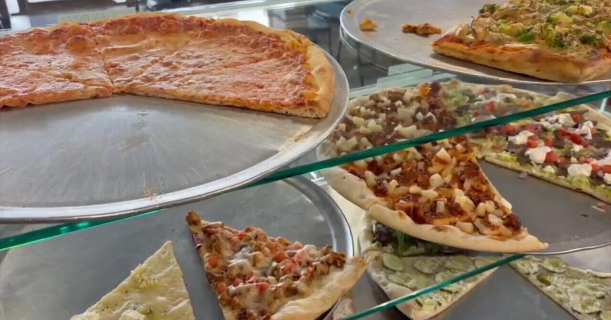 Allentown pizzeria preps for busy Super Bowl Sunday with orders stacking up early | Allentown Area