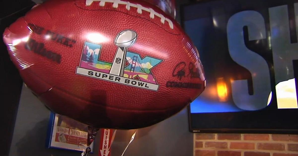 Touchdowns in the Township: Local Fans Pack P.J. Whelihan’s for Super Bowl Sunday | Bethelehm Area