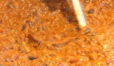 Downtown Easton unites for 30-year chili tradition and local charity | Easton Area