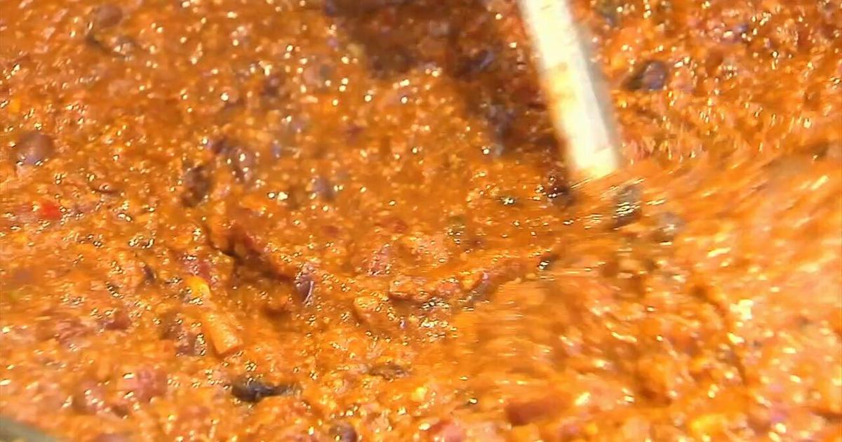 Downtown Easton unites for 30-year chili tradition and local charity | Easton Area