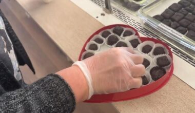 Local candy shop gears up for busy Valentine’s Day | Berks Regional News