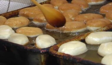 Fastnacht tradition draws crowds to local stores | Berks Regional News