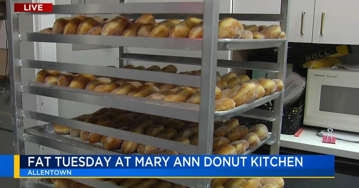 'Our Super Bowl': Allentown bakery serves up thousands of fasnachts | Lehigh Valley Regional News