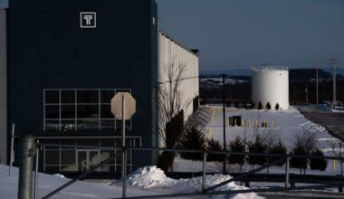 ICE memo reveals timeline, scale of warehouse plans that include Berks, Schuylkill counties | Pennsylvania News