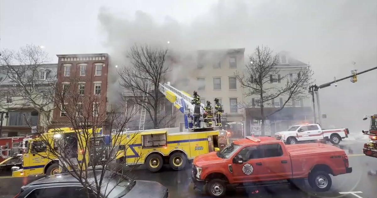 Over 3,000 Met-Ed customers without power after Easton building fire, at least 1 person hurt | Easton Area