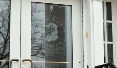 Police: At least 5 teens, 1 adult in custody following altercations during student-led anti-ICE protest in Quakertown | Southeastern Pennsylvania