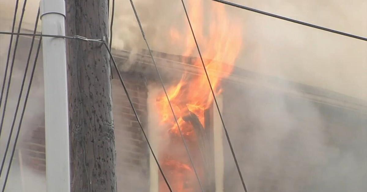 Easton fire chief asks for prayers after 3-alarm hotel fire injures 6, including firefighter in 20-foot fall | Easton Area