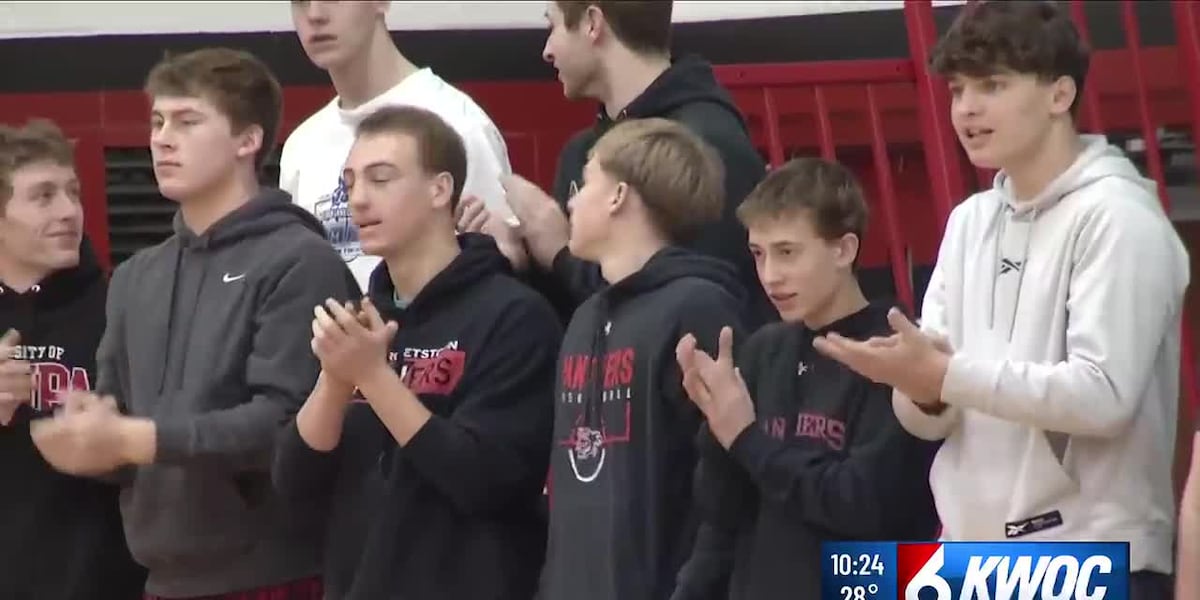 Erie-Prophetstown uses late three to top Spring Valley Hall