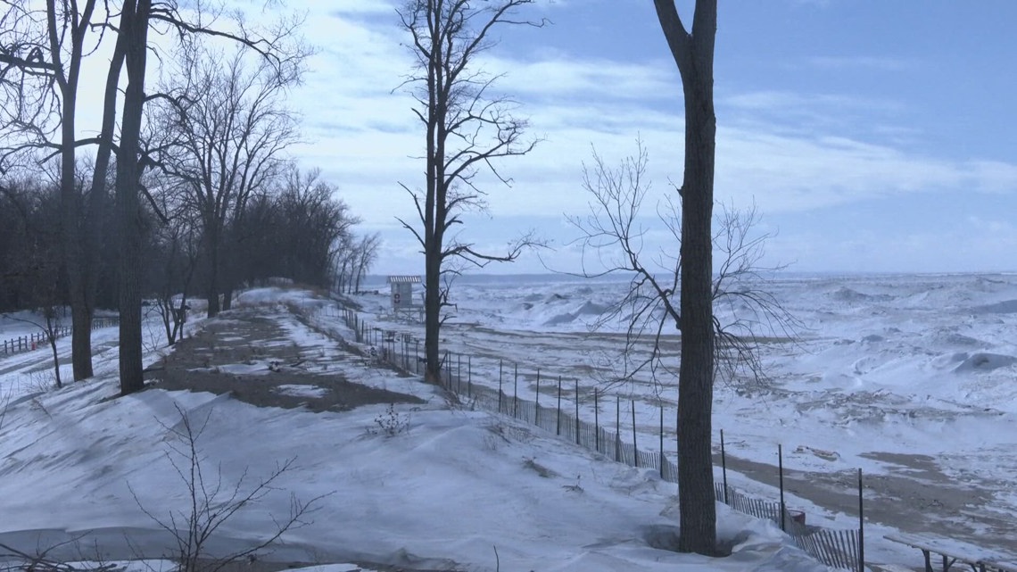 Ice dunes on Lake Erie