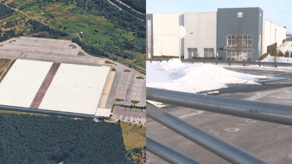 Warehouse site located at 50 Rausch Creek Road  in Tremont Township, Schuylkill County, Pa., (left) and{ }warehouse, located at at 3501 Mountain Road in Upper Berns Township, Berks County, Pa. (right). (Courtesy of Google Earth/WHP){p}{/p}