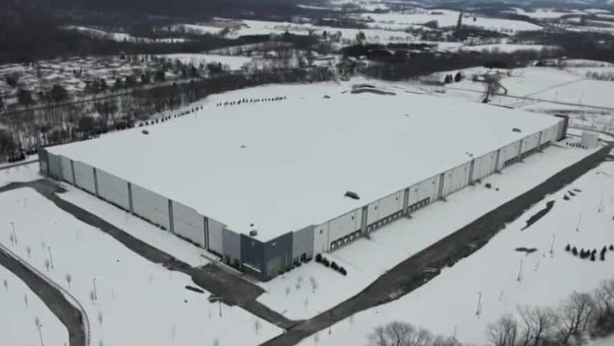 Fetterman raises concerns over Pennsylvania ICE detention centers