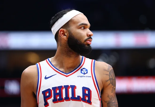 ABU DHABI, UNITED ARAB EMIRATES - OCTOBER 04: Johni Broome #22 of Philadelphia 76ers looks on during a preseason game between Philadelphia 76ers and New York Knicks on October 04, 2025 in Abu Dhabi, United Arab Emirates. (Photo by Francois Nel/Getty Images)