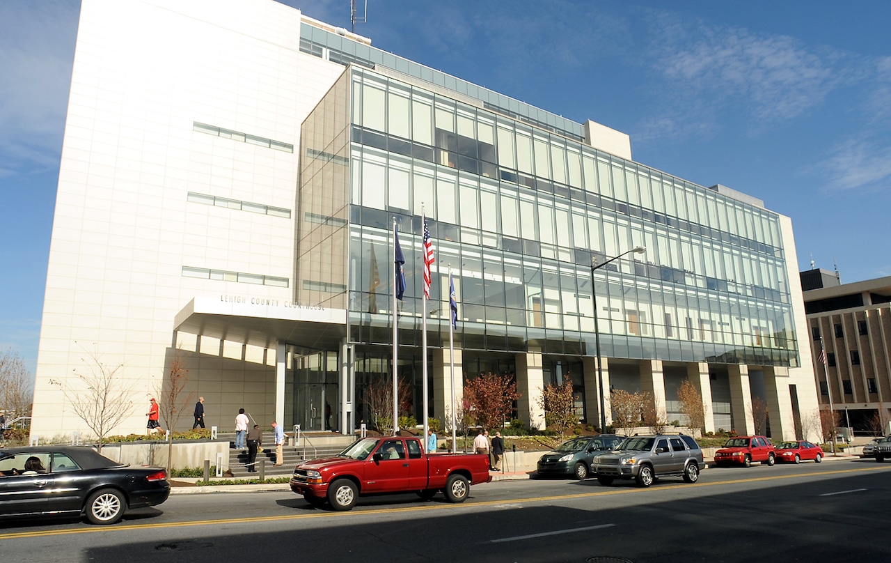 2 men plead guilty to raping teen girl in Lehigh County home