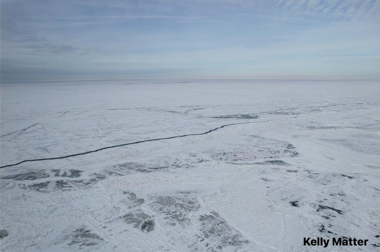 Lake Erie ice crack