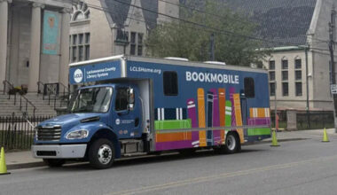 Lackawanna County Bookmobile at the Everhart Museum | Scranton, PA