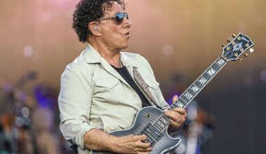 Tracing Journey's long arena-rock journey through Pittsburgh