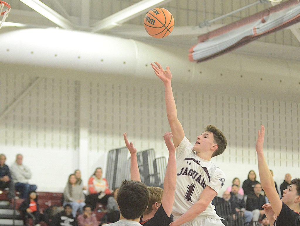Central League finals postponed to Tuesday at Lower Merion