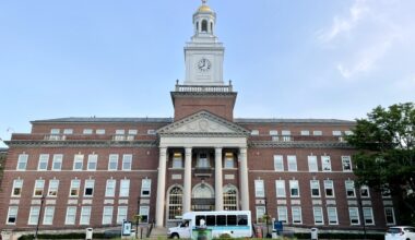 Reading Hospital seeks volunteers for No One Dies Alone Program