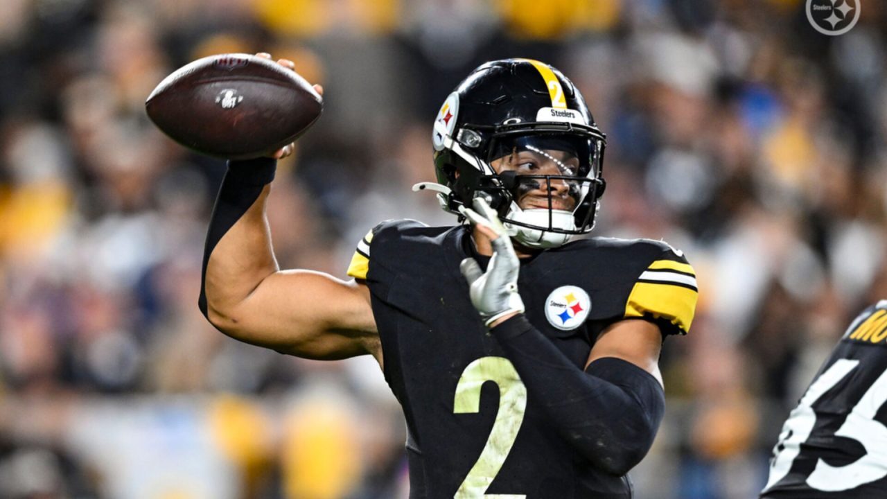 Pittsburgh Steelers QB Justin Fields