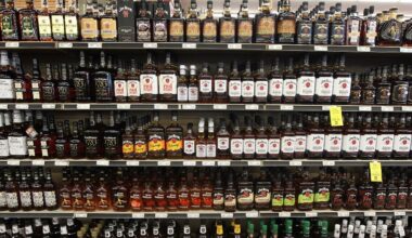 Pennsylvania lawmakers consider bill allowing third-party alcohol delivery