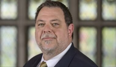Harding steps down as Pitt’s chief enrollment officer | University Times