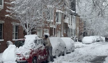Philly snowstorm: SEPTA and NJ Transit restore most service, but many roads need to be cleared