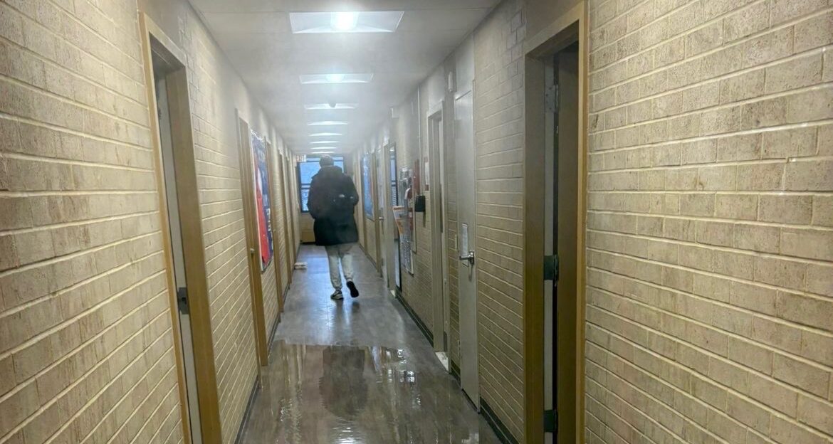 BREAKING: Pipe bursts in Lower Cents residence hall - The Brown and White BREAKING: Pipe bursts in Lower Cents residence hall