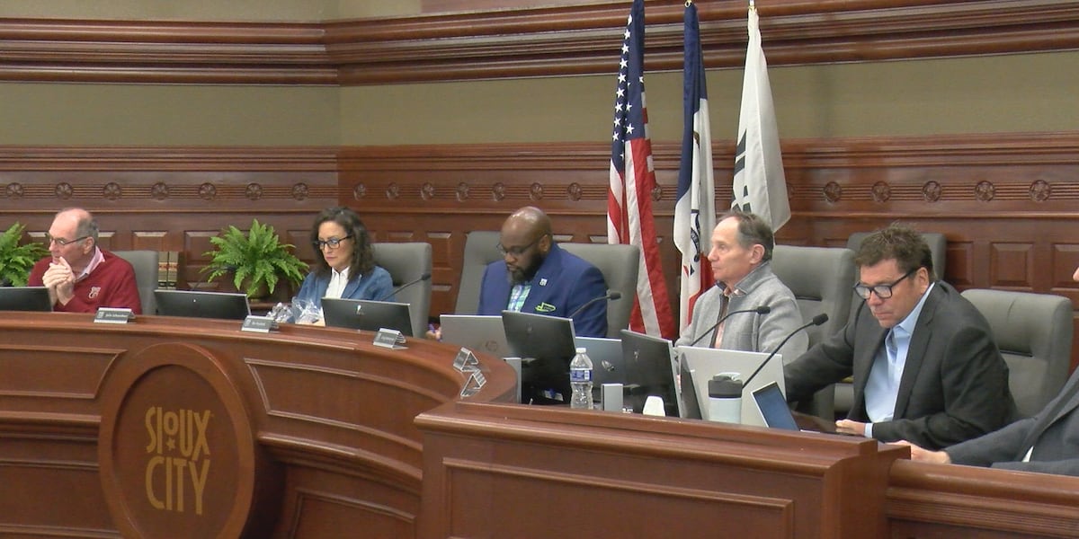 Sioux City City Council discusses garbage fee increase, trail project funding