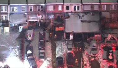 Firefighter hurt in fire that spread through 5 Kensington homes – NBC10 Philadelphia