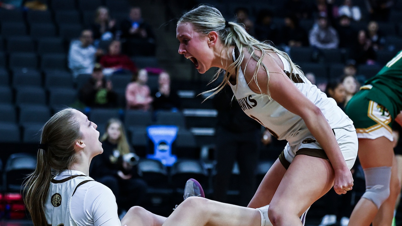 Becahi girls basketball completes comeback to clinch EPC semifinal win over Emmaus