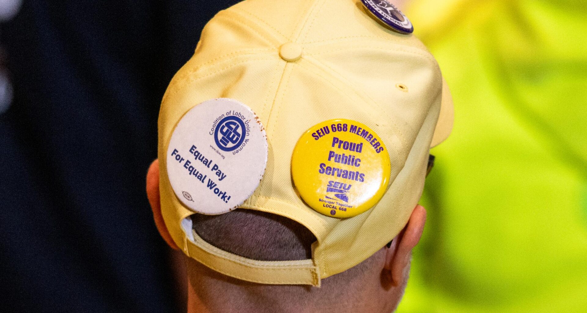 Unionized Pitt service workers rally for higher wages amid contract negotiations