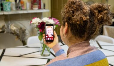 A long-distance Valentine’s Day for Pitt students