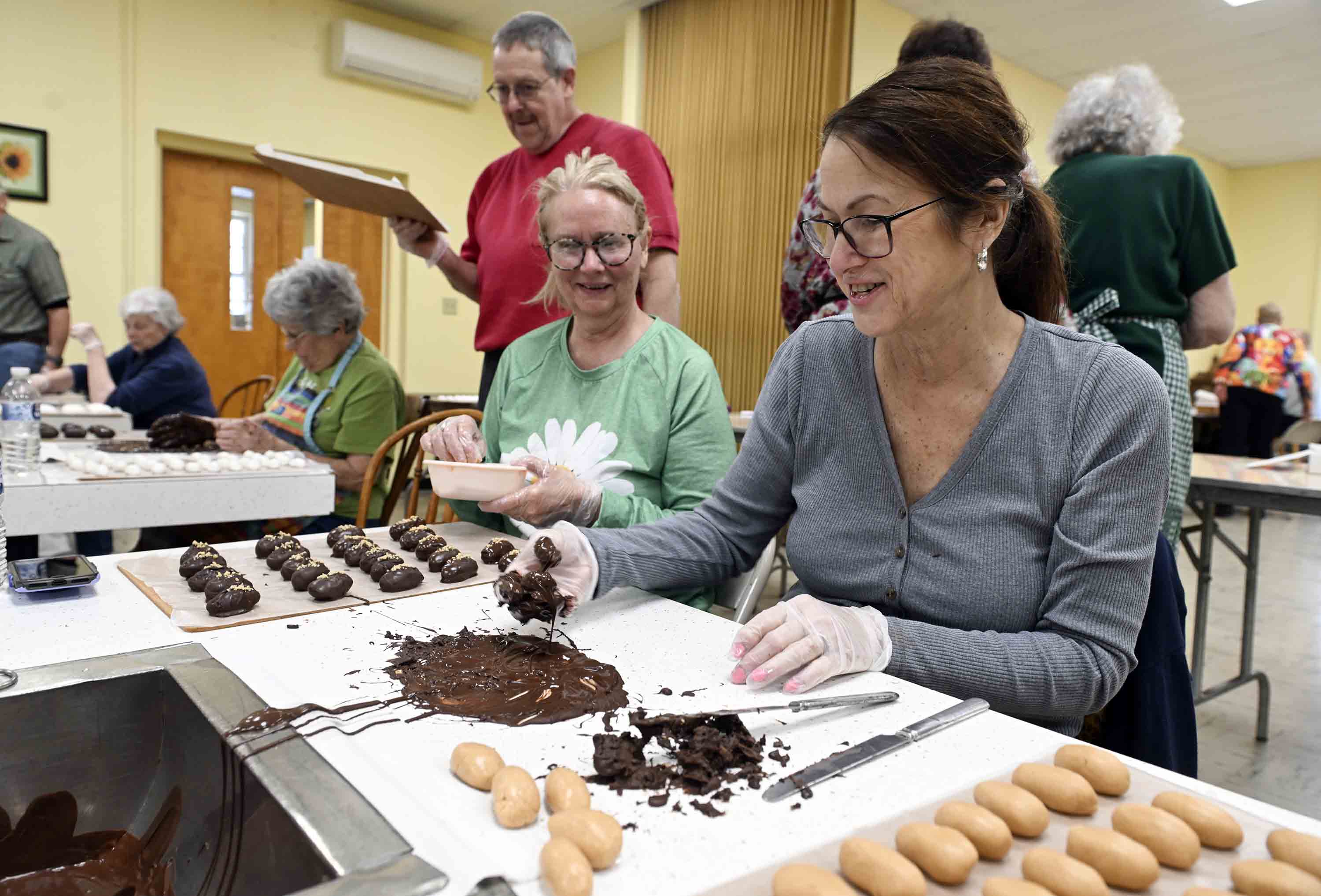 Brenda Essig of Oley, left, and Annette Brensinger of Bernville,...