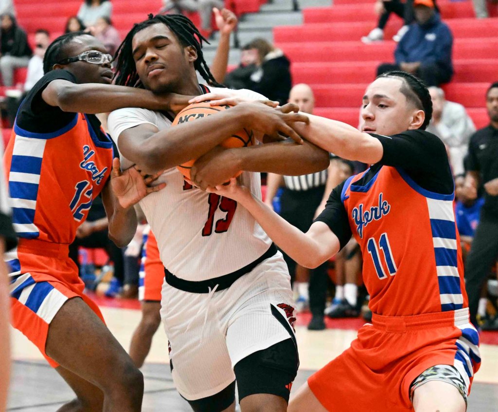 One out of three Berks boys teams survives in Class 6A