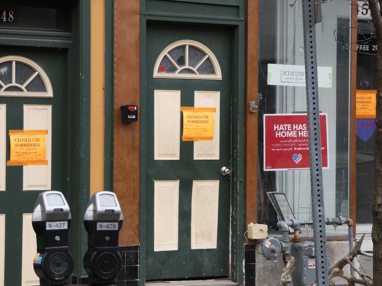 Easton fire: Firefighter in ICU, 8 more injuries, cadaver dogs to comb debris