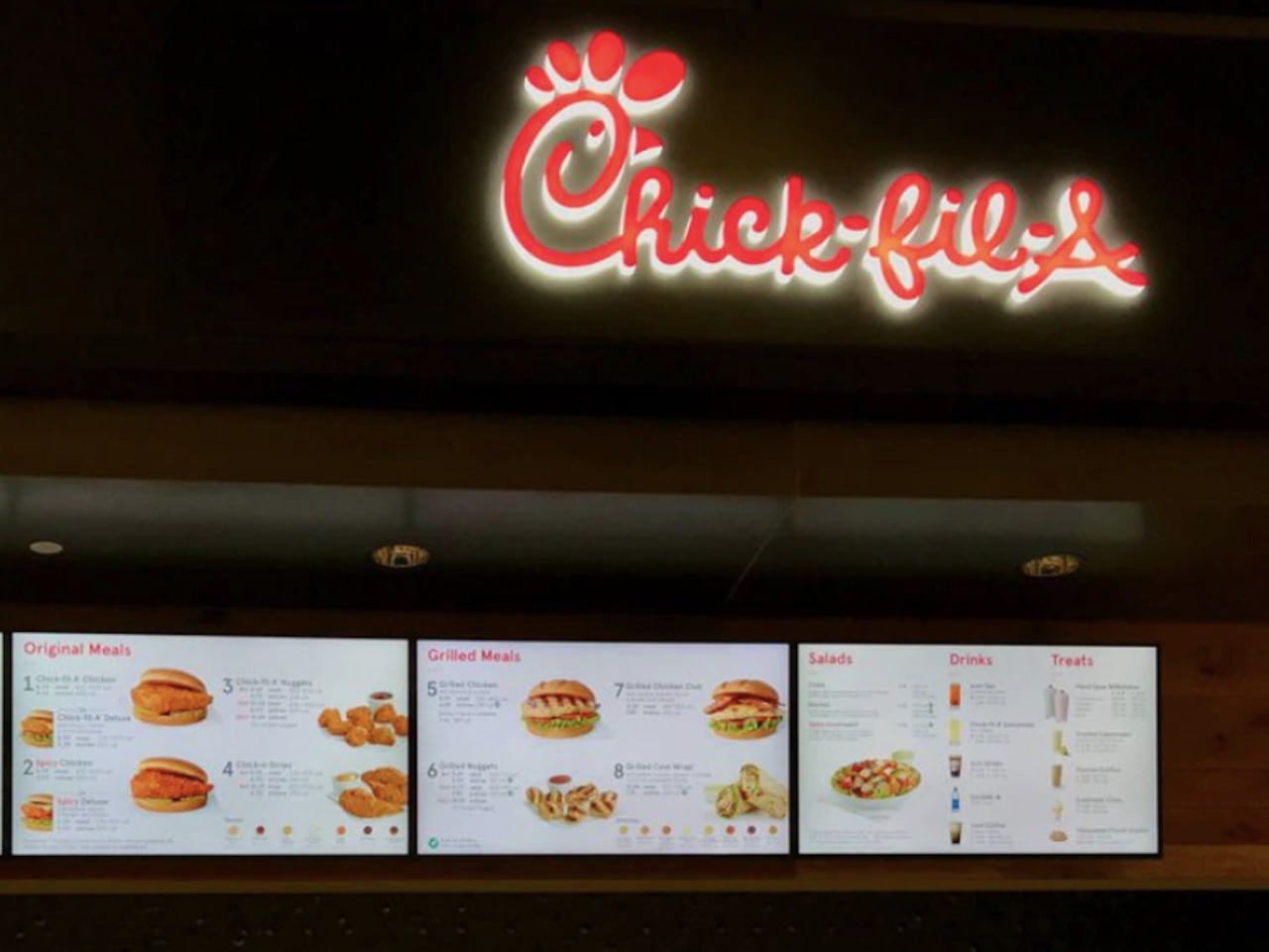 Chick-fil-A closes at Lehigh Valley Mall