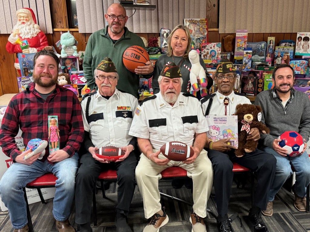 Jessup VFW Post 5544 donates to local children – Scranton Times-Tribune