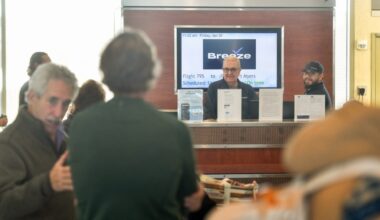 Lackawanna commissioners approve new airport agreement with Luzerne County