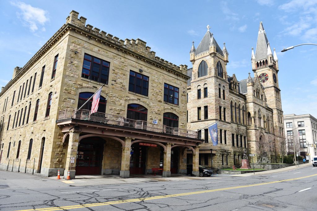 Scranton to install, upgrade warning lights at six fire stations in city