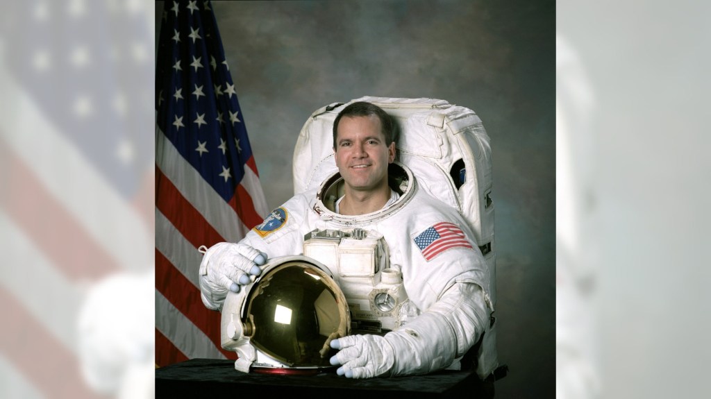 Astronaut, Dunmore native to visit Everhart Museum