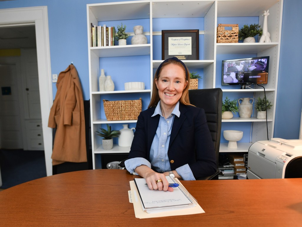 Experts weigh in on safe sleeping practices for babies