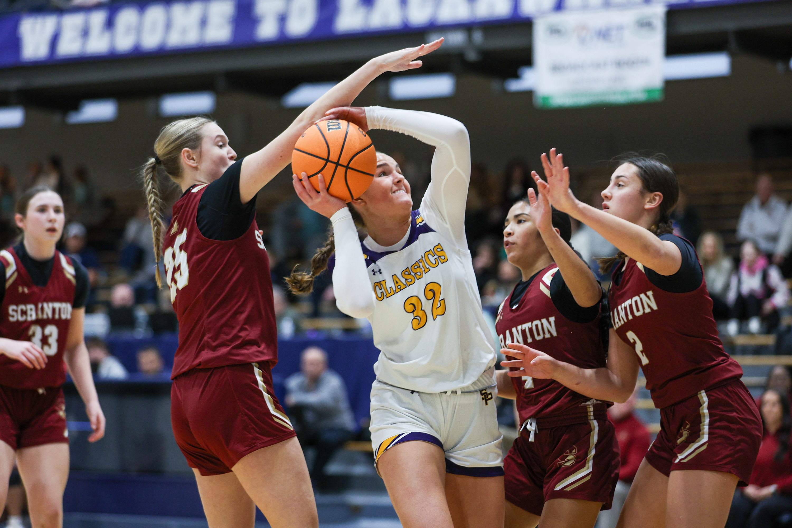 Scranton Prep’s Chloe Mamera (32) takes a shot during the...