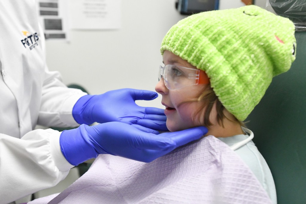 Give Kids a Smile event promotes healthy dental habits (photos)