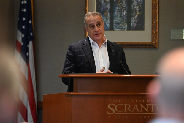 Pittston mayor Michael Lombardo testifies during the one o'clock Public Utility Commission hearing at the University of Scranton on Thursday, Jan. 15, 2026. (REBECCA PARTICKA/STAFF PHOTOGRAPHER)