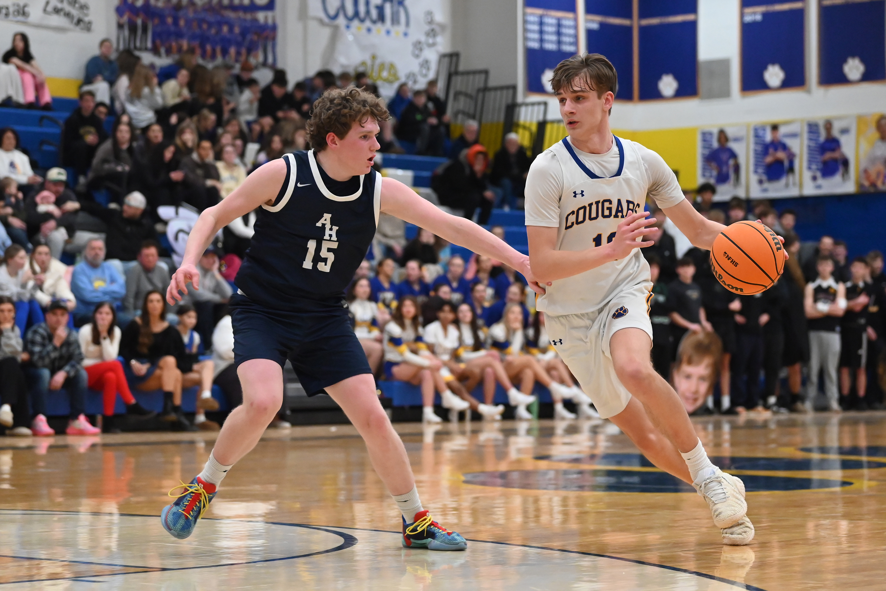 Abington Heights’ Cooper Manning defends Valley View’s Noah Symuleski during...