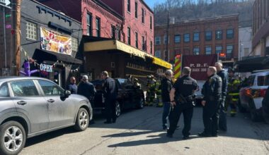 Unknown liquids causes hazmat situation in Strip District