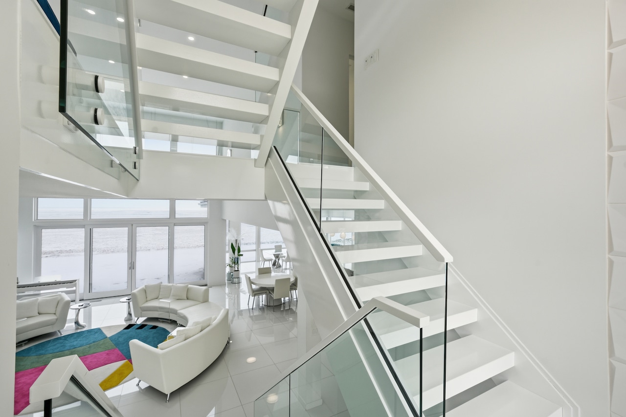 12345 Lake Shore Blvd., Bratenahl: House of the Week