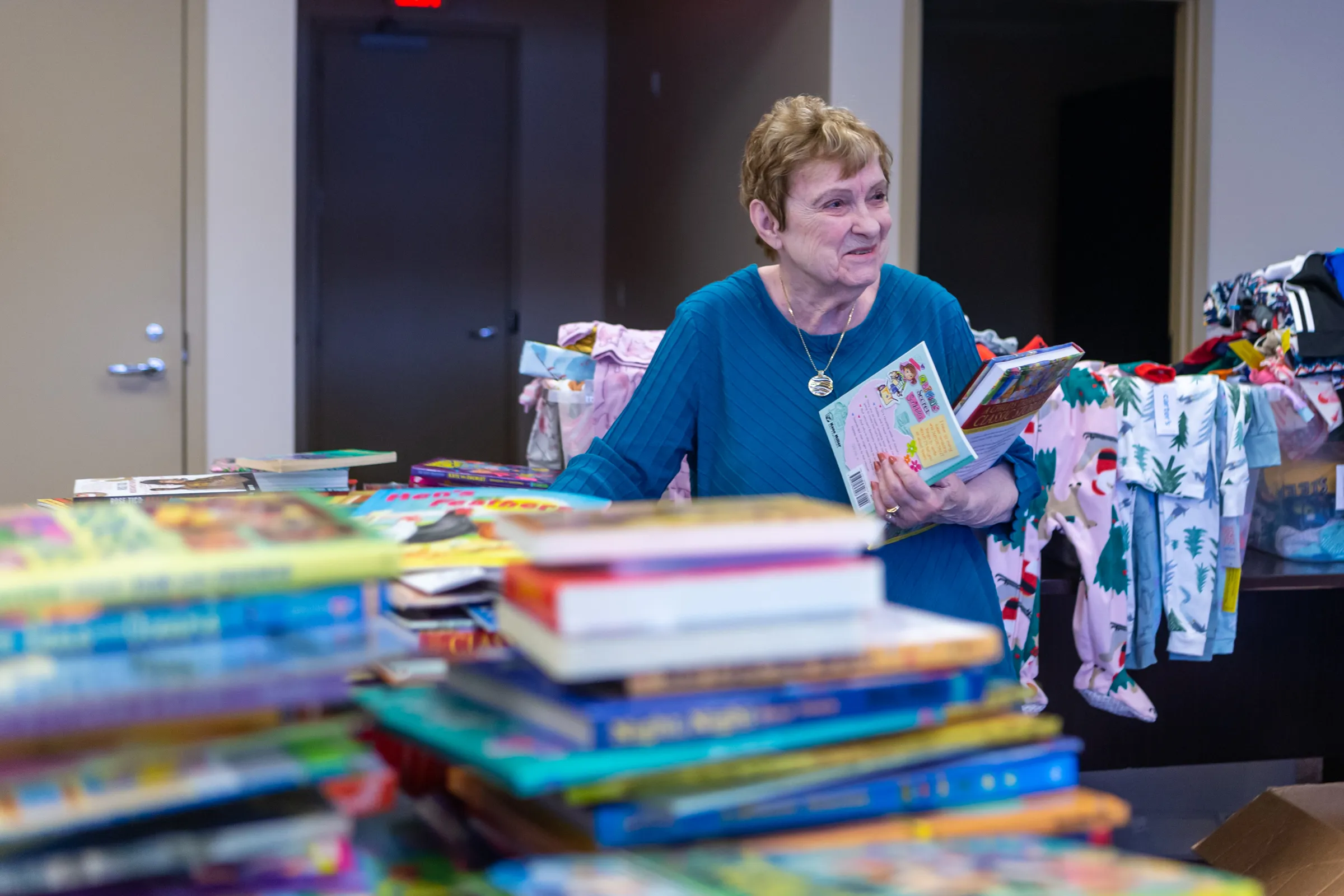 Dolly Butz picks out the perfect gift and wraps it...